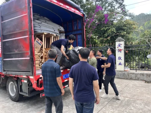 贵州天宇科技_新闻动态_日常动态_2024年六一公益活动03