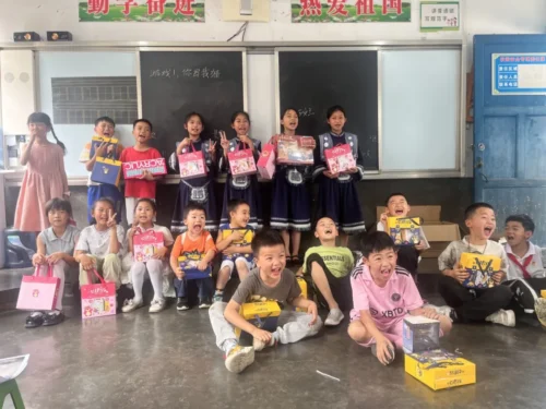 贵州天宇科技_新闻动态_日常动态_2024年六一公益活动15