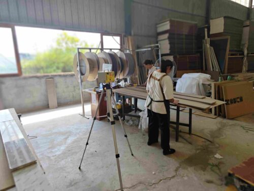 贵州天宇科技_职业卫生评价采样现场_兴义市美派门业有限公司02