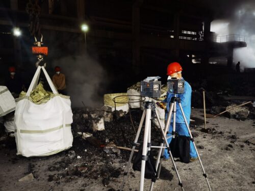 贵州天宇科技_职业卫生评价采样现场_贵州兴鑫盛炉料冶炼有限公司03