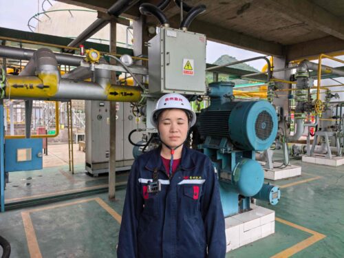 贵州天宇科技_职业卫生评价采样现场_贵州宜兴化工有限公司04