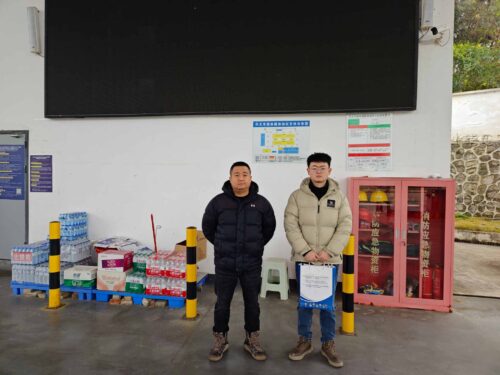 贵州天宇科技_职业卫生评价采样现场_兴义市园林路加油站有限责任公司01