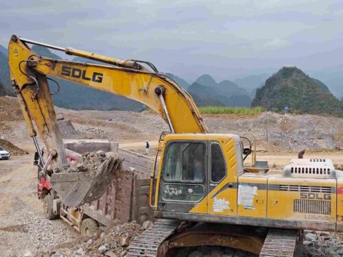 贵州天宇科技_职业卫生评价采样现场_册亨县坡妹镇绿水井砂石场03