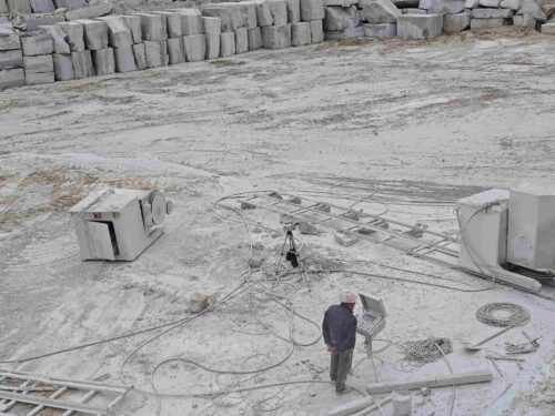 贵州天宇科技_职业卫生评价采样现场_贵州玉林石材有限公司凤凰矿山03